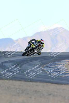 media/Nov-16-2024-CVMA (Sat) [[0e4bb1f32f]]/Race 11-Amateur Supersport Open/